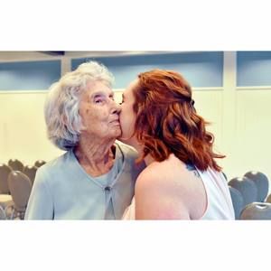 Meet your Posher, Alissa